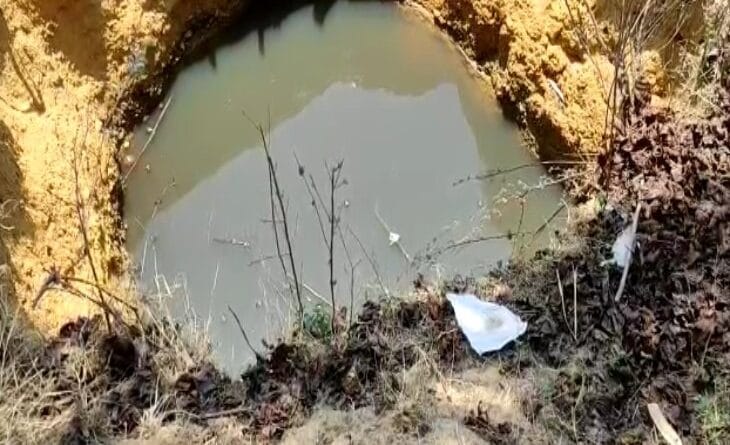 dead body of 10 hours found in well, father murdered his daughter, ambikapur news