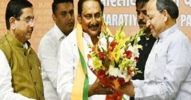 आंध्रप्रदेश के पूर्व CM किरण कुमार रेड्डी भाजपा में शामिल, पिछले महीने कांग्रेस छोड़ी थी 2 congress leader N kumar reddy joined BJP today in delhi