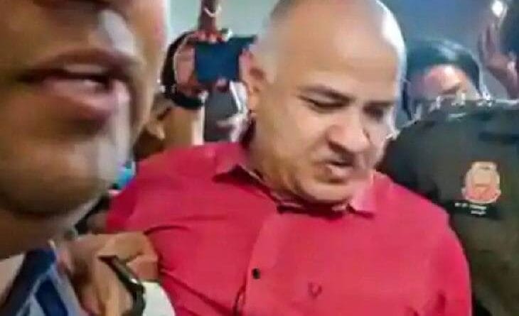 Manish sisodiya questioned on PM modi education, Manish sisodiya Delhi News