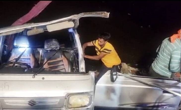 Car fell into a pond in Bhind, driver died; Rescue lasted till 1.30 pm, bhind news, accident in bhind