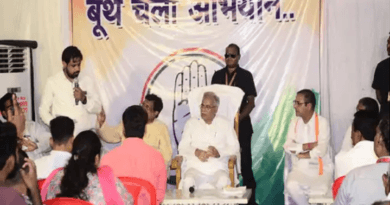 CM भूपेश ने बूथ कमेटी प्रभारियों की क्लास ली, बोले- सभी अनुभाग में बुजुर्ग, महिला और युवाओं को रखें; वोटर लिस्ट पढ़ने का तरीका बताया 2 chhatisgarh