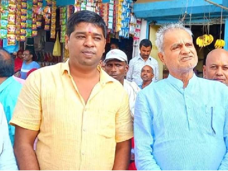 CM शिवराज ने पेशाब कांड के पीड़ित के पैर धोए, माफी मांगी; बोले- सुदामा, अब तुम मेरे दोस्त 3 CM Shivraj washed the feet of the victim of urine scandal, apologized; Said- Sudama, now you are my friend, sidhi urine scancle, Cm shivraj singh chouhan, सीधी पेशाब कांड, सीधी न्यूज