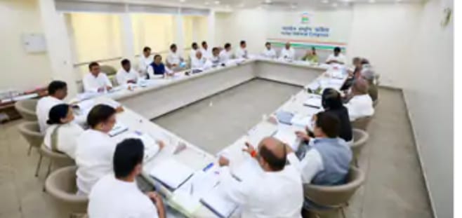 Congress's first list may be released at the beginning of Navratri, 130 names decided, 89 MLAs get second chance, tickets of 6 may be cut, MP congress, congress candidates list, kalluram news, MP election 2023, election 2023, kamalnath, MP congress