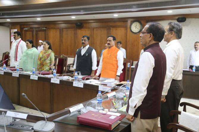 Shivraj cabinet meeting today, 8 lane elevated corridor in Bhopal, flyover in Jabalpur may get approval, shivraj singh chouhan, shivraj cabinet, meeting, proposal discussion, bhopal news, administrative, political news, mp news