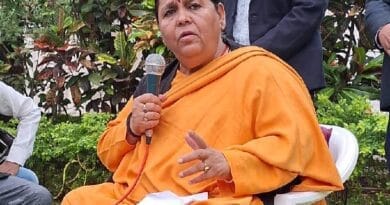 उमा भारती ने सरकार को फिर घेरा, बोलीं- माफिया के सामने सत्ता मजबूर, सरकार के मुखिया अपने जिले में अवैध खनन नहीं रोक सके 1 Uma Bharti again cornered the government, said - power is helpless in front of the mafia, the head of the government could not stop illegal mining in his district, MP news, uma bharti, MP news, kalluram news