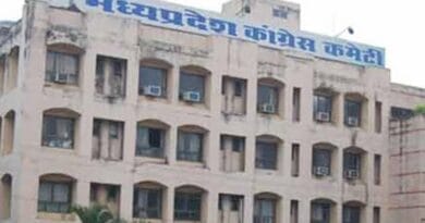 बागियों पर कांग्रेस का एक्शन; पूर्व सांसद प्रेमचंद गुड्डू, अंतर सिंह समेत 39 नेता 6 साल के लिए निष्कासित 3 Congress action on rebels; 39 leaders including former MP Premchand Guddu, Antar Singh expelled for 6 years, congress action, Mp election 2023, election 2023, MP news, kamalnath, premchand guddu