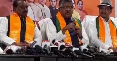 रविशंकर प्रसाद ने कमलनाथ से पूछा- सनातन धर्म की अभद्र टिप्पणी पर चुप क्यों?; कांग्रेस में कुर्ता फाड़ होली  1 Ravi Shankar Prasad asked Kamal Nath - Why silent on the indecent remarks of Sanatan Dharma?; kurta torn holi in congress, Ravi shankar prasad, MP election 2023, MP election, election 2023, kalluram news, chhindwara