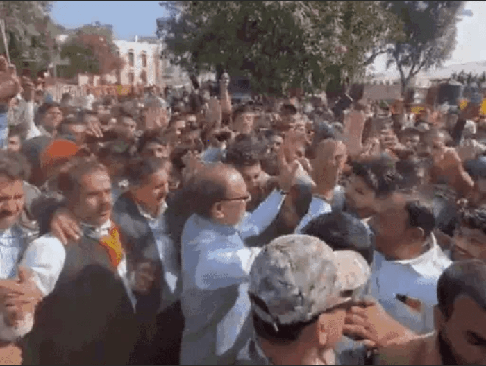 मोहन यादव ने मुख्यंमत्री और जगदीश देवड़ा-राजेंद्र शुक्ला ने ली डिप्टी CM की शपथ, शाम को कैबिनेट की पहली बैठक 1 Mohan Yadav took oath as Chief Minister and Jagdish Deora-Rajendra Shukla took oath as Deputy CM, first cabinet meeting in the evening, mohan yadav, rajendra shula, jagdish deora, MP today updates, todays news, oath CM of MP, mohan yadav, kalluram news