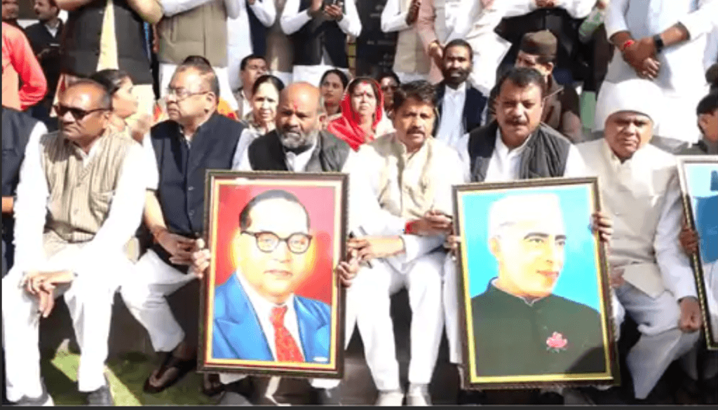 ‘लाड़ली बहना’ पर विपक्ष ने उठाए सवाल, कहा- राज्यपाल के अभिभाषण में जिक्र नहीं, बंद होगी योजना?, विजयवर्गीय बोले- ऐसा नहीं 1 Opposition raised questions on 'Laadli Brahmin', said - There is no mention in the Governor's address, will the scheme be closed?, Vijayvargiya said - Not so, madhya pradesh assembly session, narendra singh tomar, kalluram news, shivraj singh chouhan