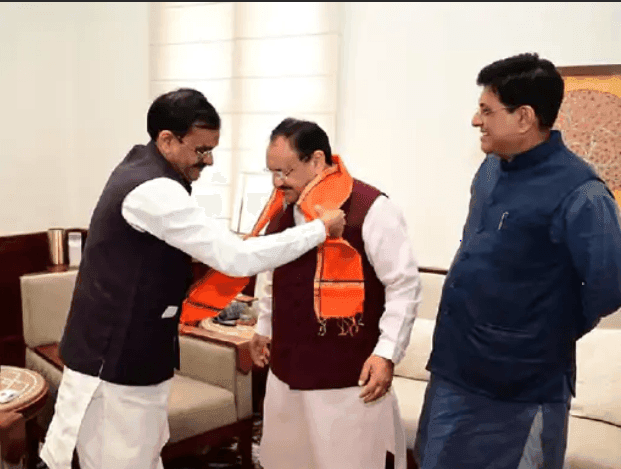 शिवराज बोले- मैं CM का दावेदार न तो पहले रहा, न आज हूं; प्रहलाद पटेल ने कहा- EVM की जगह गरीबों पर बात करें 1 Shivraj said- I have neither been a CM contender before nor am I today; Prahlad Patel said- talk about the poor instead of EVM, MP election 2023, election 2023, shivraj singh chouhan, kalluram news, CM face in MP, MP BJP
