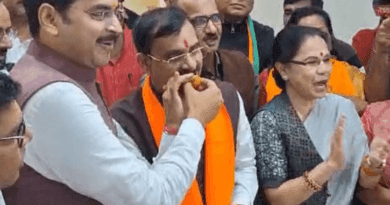 MP में BJP को प्रचंड बहुमत, 31 में से 11 मंत्री हारे; जबलपुर में कांग्रेस विधायक के विजय जुलूस में फायरिंग, युवक घायल 1 Wave of 'Laadli Bahana' in MP: In the trend, BJP is ahead on 154 seats and Congress on 73 seats; Shivraj said- Modi in the mind of MP, MP election 2023, election 2023, madhya pradesh election, kalluram news, MP election counting