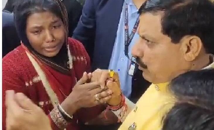 CM Dr. Mohan Yadav reached Hamidia Hospital, the woman crying said - get her son treated, hamidia hospital, CM dr. mohan yadav, MP news, bhopal, kalluram news