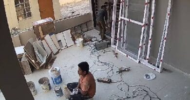 28 साल के पेंटर की हार्ट अटैक से मौत, काम करते समय पीठ के बल गिरा, हाथ भी अकड़ गए 3 28 year old painter died of heart attack, fell on his back while working, hands also became stiff, indore, kalluram news