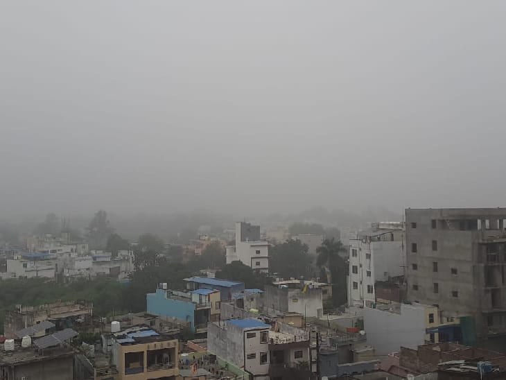 शिवपुरी में 1 इंच से ज्यादा बारिश, ग्वालियर में बूंदाबांदी; ग्वालियर प्रदेश में सबसे ठंडा, तापमान 5.1 डिग्री 1 More than 1 inch of rain in Shivpuri, drizzle in Gwalior; Gwalior is the coldest in the state, temperature 5.1 degrees, weather updates, MP mausam, MP weather updates, kalluram news, shivpuri, gwalior