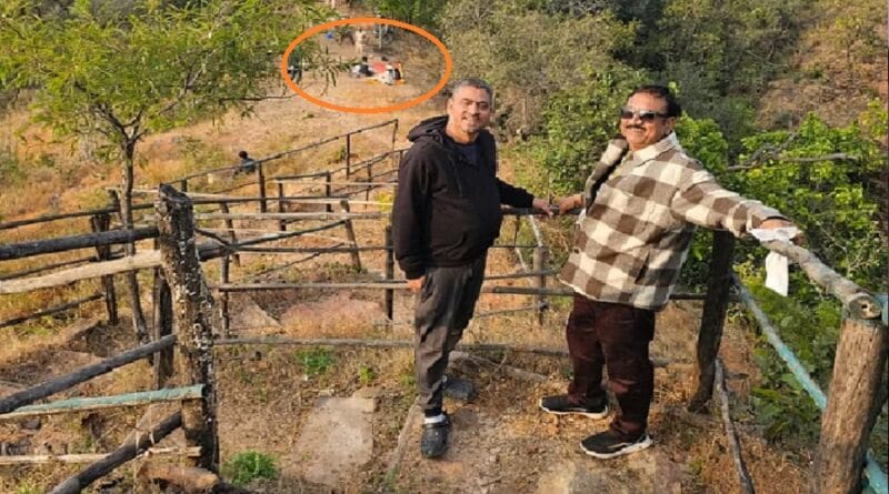 A party of wild chicken was given to former Forest Minister Shah, the investigating officer asked - where did you bring the chicken from, STR employees could not answer, narmadapuram, kalluram news, former forest minister vijay shah