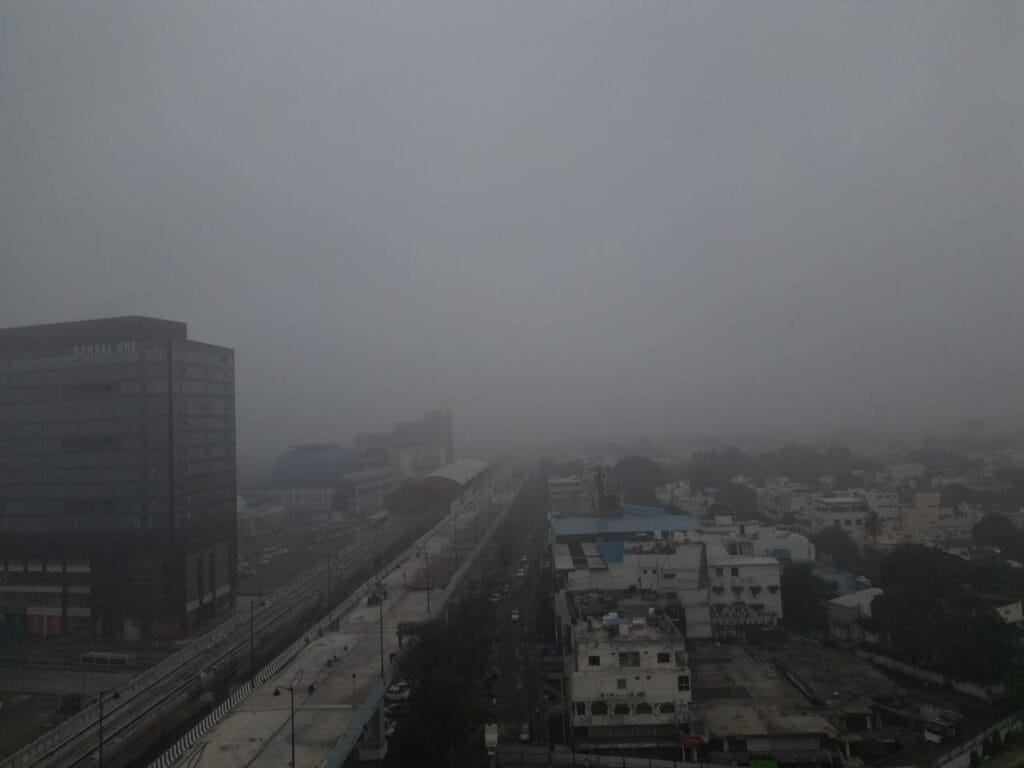 MP के 21 जिलों में बारिश, भिंड में ओले, धार में कोहरे के कारण हादसा, एक की मौत 1 Rain in 21 districts of MP, hail in Bhind, accident due to fog in Dhar, one dead, bhopal, MP mausam, MP weather, weather news, kalluram news