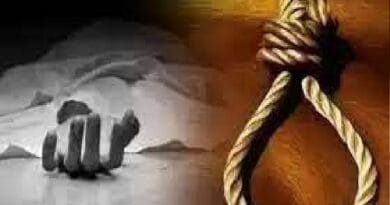 छिंदवाड़ा में 17 साल के लड़के ने लगाई फांसी, युवती भी फंदे पर झूली 4 17 year old boy hanged himself in Chhindwara, girl also hanged herself, committe suicide, kalluram news, chhindwara
