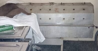 Roti maker is closed in Chhindwara District Hospital for three years, contractor is making roti on gas, chhindwara, district hospital chhindwara, kalluram news