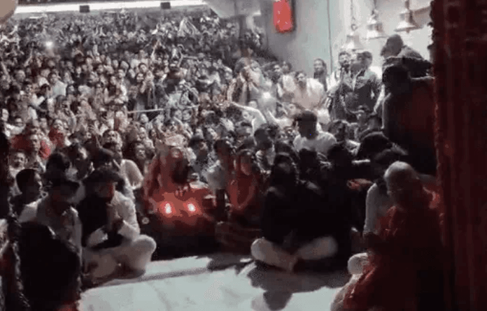 Welcome celebration of 2024 in MP, with fireworks; More than 5 lakh devotees visited during Mahakal, new year celebration, kalluram news, welcome 2024, MP updates, ujjain mahakal