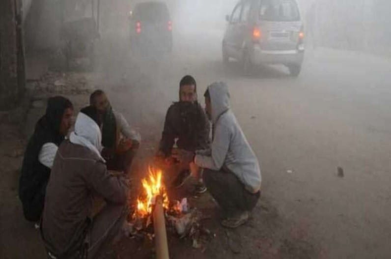 भोपाल में शीतलहर, 31 जनवरी तक सुबह 10 के बाद ही लगेंगे स्कूल; नर्मदापुरम-रायसेन में बारिश 2 Cold wave in Bhopal, schools will open only after 10 am till January 31; Rain in Narmadapuram-Raisen, MP weather, mausam updates, kalluram news, weather updates, raisen, bhopal