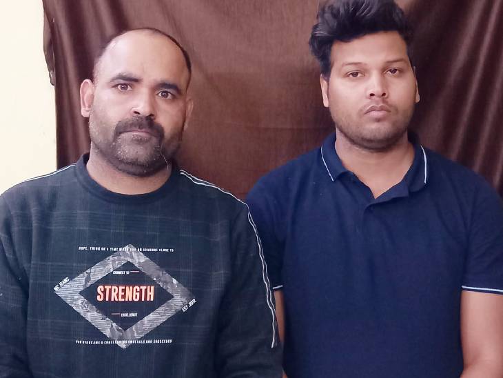 इंदौर एयरपोर्ट पर पकड़ाए सोने के दो तस्कर, फर्जी डॉक्यूमेंट पर कर रहे थे यात्रा 1 Two gold smugglers caught at Indore airport, traveling on fake documents, INdore Airport, Kalluram News, Indore, Crime