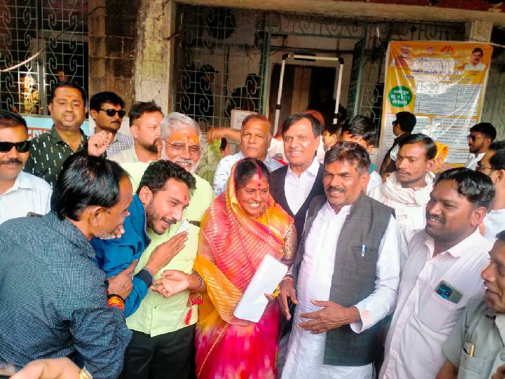 BJP captures 4 seats of District Panchayat President in MP; Unopposed in Sehore, Jabalpur, candidate won through lottery in Khandwa, Khandwa, Zila Panchayat Adhyaksha Election, Kalluram News, MP News, Today Updates