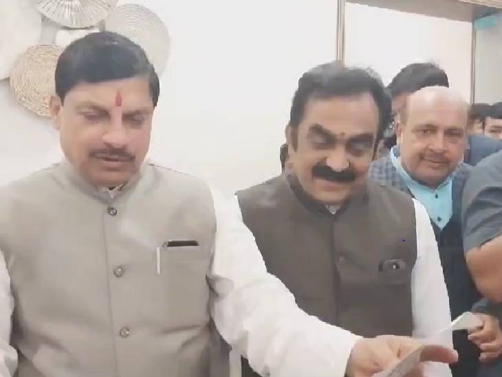 CM डॉ. मोहन यादव बोले- इस बार कांग्रेस का क्लीन स्वीप, जबलपुर में कहा- उन्हें नहीं मिल रहे उम्मीदवार 1 CM Dr. Mohan Yadav said - this time clean sweep of Congress, said in Jabalpur - they are not getting candidates, Jabalpur, CM Mohan Yadav, Kalluram News, Political, Loksabha Election 2024