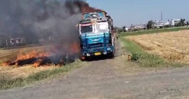 Fire in truck carrying election material, accident due to sparking in electrical wires in Jabalpur, Jabalpur, Kalluram News, Loksabha Election 2024, Today Updates