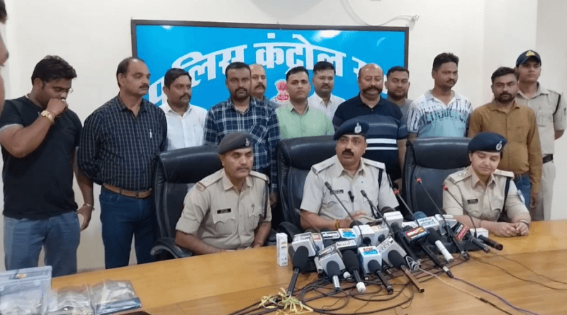 6 arrested including a minor in robbery after shooting at a petrol pump attendant in Jabalpur, Rs 1.25 lakh also seized, Kalluram News, Today Updates, Crime, Loot Opnened,