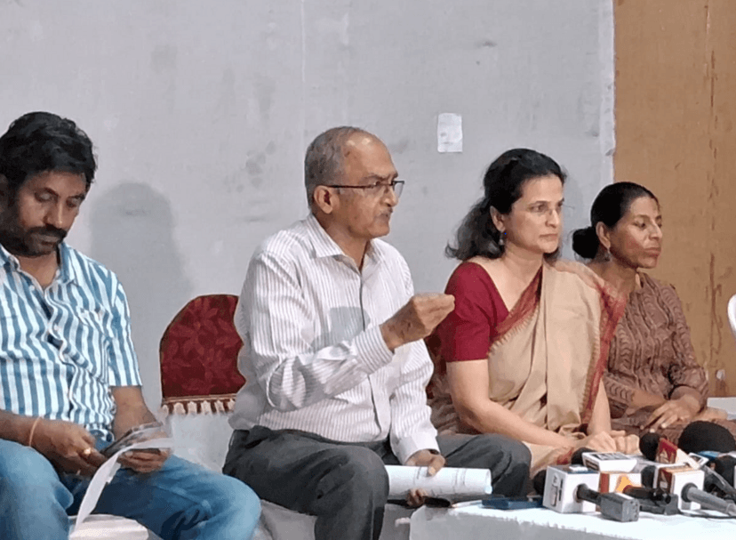 प्रशांत भूषण बोले-BJP को करप्ट कंपनियों ने इलेक्टोरल बॉन्ड दिया, भोपाल में कहा- कोर्ट में अगले हफ्ते सुनवाई 1 Prashant Bhushan said - corrupt companies gave electoral bonds to BJP, said in Bhopal - hearing in court next week, Bhopal, Prashant Bhushan, Loksabha Election 2024, Kalluram News, Today Updates