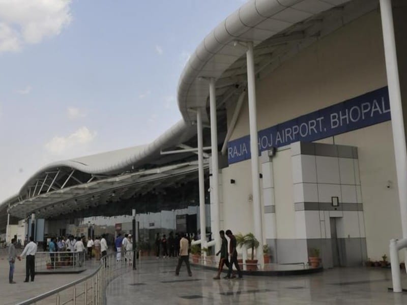 Threat to bomb 12 airports of the country including Bhopal-Jaipur, wrote in the email - Explosive device installed in the building, Kalluram News, Today Updates, Bhopal Airport, Crime