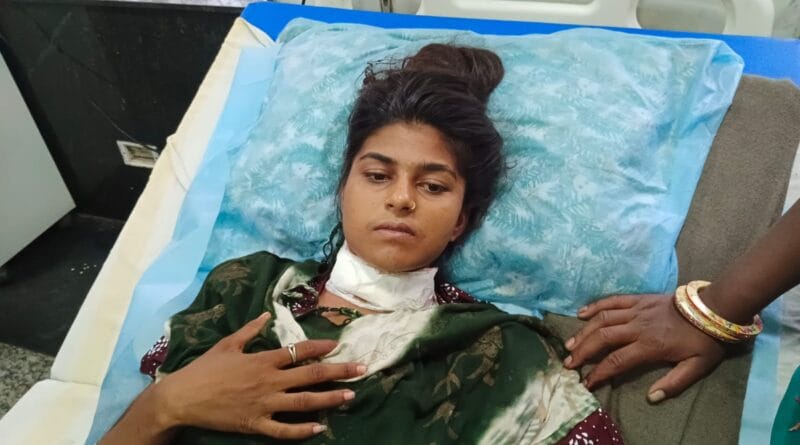 Nursing student cuts her own throat in Dhar, admitted to hospital; Said- The college people are demanding Rs 3 lakh in return for giving the original documents, Kalluram News, Today Updates, Crime, Dhar