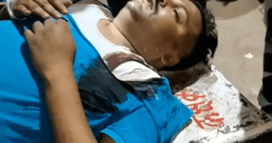 ग्वालियर में व्यापारी ने खुद को गोली मारी, अस्पताल में भर्ती; नोट में लिखा- दो लोगों ने ढाई करोड़ रुपए हड़पे 1 Businessman shoots himself in Gwalior, admitted to hospital; Written in the note - Two people grabbed Rs 2.5 crores, Gwalior, Attempt to Committe Suicide, Crime, Kalluram News, Today Updates