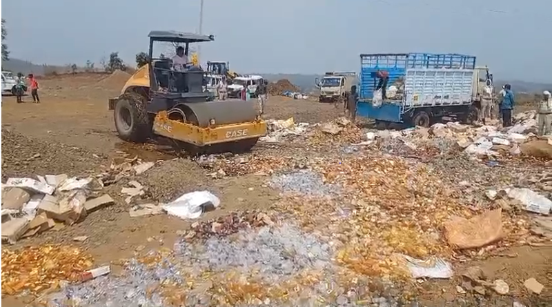 Road roller ran on liquor worth Rs 1.5 crore in Jabalpur, one lakh 47 thousand liters of liquor was taken away in 10 trucks, Kalluram News, Today U{dates, Police Action, Jabalpur