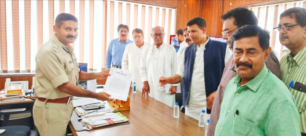 PCC चीफ बोले- कांग्रेस भी थाने में करेगी सुंदरकांड, भोपाल में BJP नेताओं को अनुमति देने वाले TI की शिकायत 1 PCC Chief said - Congress will also do Sunderkand in the police station, complain about TI giving permission to BJP leaders in Bhopal, Politics, Kalluram News, Today Updates, MP Congress, Jitu Patwari