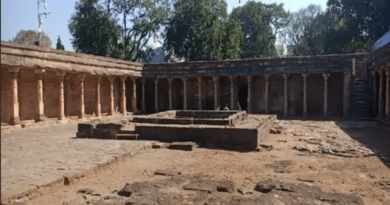 भोजशाला पर हाईकोर्ट में दो हजार पन्नों की रिपोर्ट पेश, हिंदू पक्ष का दावा- 94 से ज्यादा मूर्तियां और 30 सिक्के 3 Two thousand pages long report presented in High Court on Bhojshala, Hindu side claims - more than 94 idols and 30 coins, Dhar Bhojshala Survery Updates, Kalluram News, Dhar, Today Updates, MP News