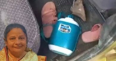 गाड़ी नहीं रोकने पर चलती कार पर पत्थर मारा, रिटायर्ड नर्स की मौत; जबलपुर अस्पताल में पट्टी करने का बिल बनाया 35 हजार 3 Stone pelted at moving car for not stopping, retired nurse dies; Bill for bandage in Jabalpur hospital was Rs 35 thousand, Jabalpur, Crime, Murder, Kalluram New, Today Updates