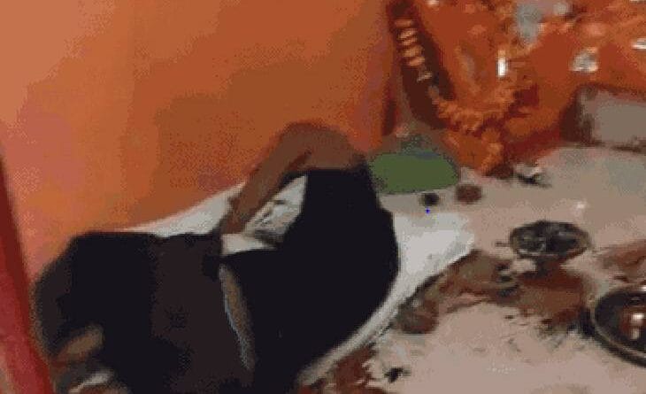 The scoundrel committed theft in the temple, when he fell asleep he laid down a mattress and slept in the sanctum sanctorum; In the morning the devotees tied their hands and feet and beat them, Shajapur, Kalluram News, Today Updates, MP News, Crime