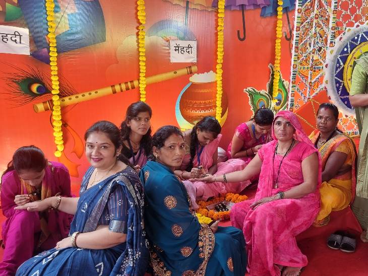 महिला सरपंचों को सीएम की सलाह- तेरहवीं और शादियों में फिजूलखर्च को रोकें, कहा- मैंने बेटे की शादी में 100 लोग बुलाए थे 1 CM's advice to women sarpanches - stop wasteful expenditure in thirteenth and weddings, said - I had invited 100 people for my son's wedding, CM Dr. Mohan Yadav, Kalluram News, Today Updates, Politics, Mp News