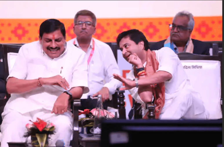 गुना-ग्वालियर में अडाणी ग्रुप करेगा 3500 करोड़ का इन्वेस्टमेंट, चार हजार लोगों को रोजगार मिलेगा; 8 हजार करोड़ के प्रस्ताव मिले 2 Adani Group will Invest 3500 crore In Madhya Pradesh