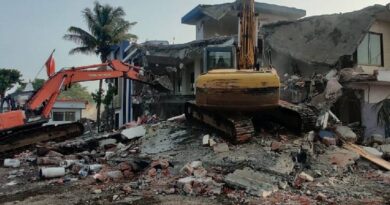 The house of the person who shot at the officers was demolished, the team reached at 5 in the morning; Tehsildar-Patwari was attacked, Indore, Kalluram News, Today Updates, MP News