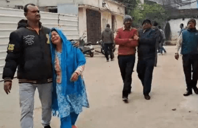 A BSc student committed suicide by jumping from the fourth floor In Chhatarpur