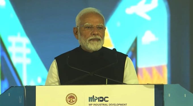 ग्लोबल इन्वेस्टर्स समिट में मोदी बोले– दुनिया को भारत से उम्मीदें, अदाणी ग्रुप एमपी में 1.10 लाख करोड़ निवेश करेगा; MP की नई 18 नीतियां भी लॉन्च 3 Modi said in Global Investors Summit- the world has expectations from India