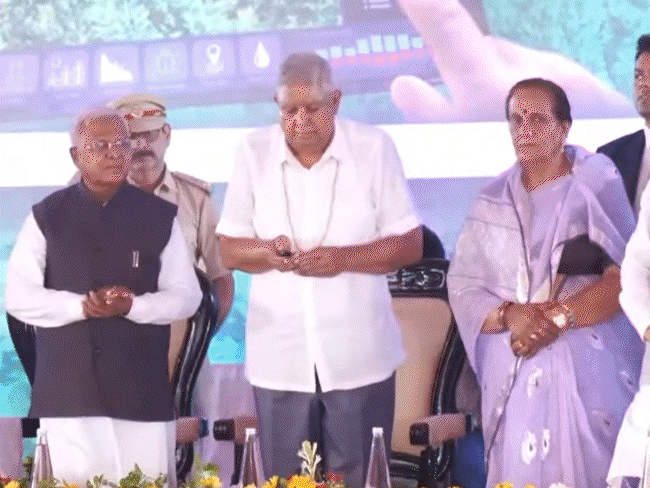 उपराष्ट्रपति बोले– पहलगाम का जवाब ऑपरेशन सिंदूर से दिया, नरसिंहपुर में कहा– दुनिया ने लोहा माना 2 Vice President said- Pahalgam was answered with Operation Sindoor