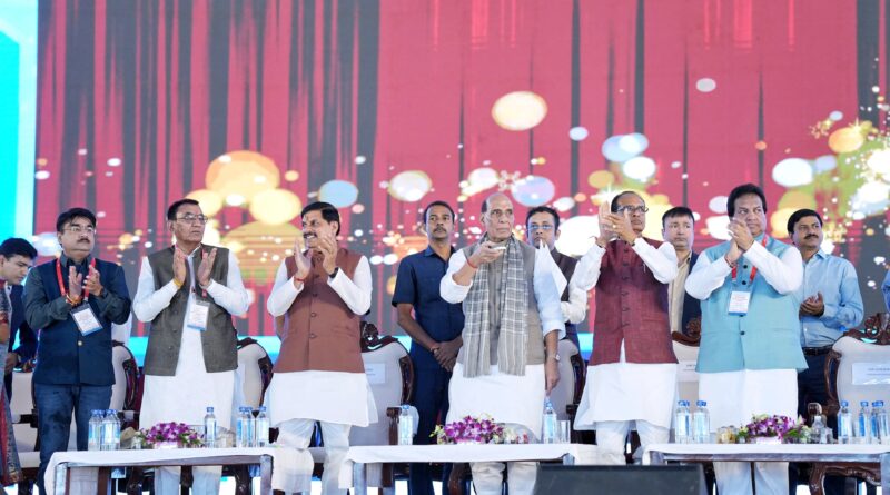 рдХреЗрдВрджреНрд░реАрдп рдордВрддреНрд░реА рд░рд╛рдЬрдирд╛рде рд╕рд┐рдВрд╣ рдмреЛрд▓реЗтАУ рджреЗрд╢рднрд░ рдХреА рд╕реНрдкреАрдб рдЯреНрд░реЗрдиреЛрдВ рдореЗрдВ рд░рд╛рдпрд╕реЗрди рдХреЗ рдХреЛрдЪ рд▓рдЧреЗрдВрдЧреЗ, рд╢рд┐рд╡рд░рд╛рдЬ рдиреЗ рдХрд╣рд╛ -рдХрд┐рд╕рд╛рдиреЛрдВ рдХреЗ рд╣рд┐рдд рд╕реБрд░рдХреНрд╖рд┐рдд рд░рдЦреЗрдВрдЧреЗ 8 Union Minister Rajnath Singh said- Raisen coaches will be installed in speed trains across the country