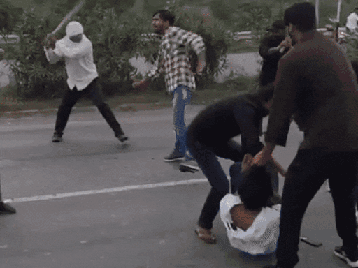 a young man was dragged onto a highway and beaten with sticks In Morena