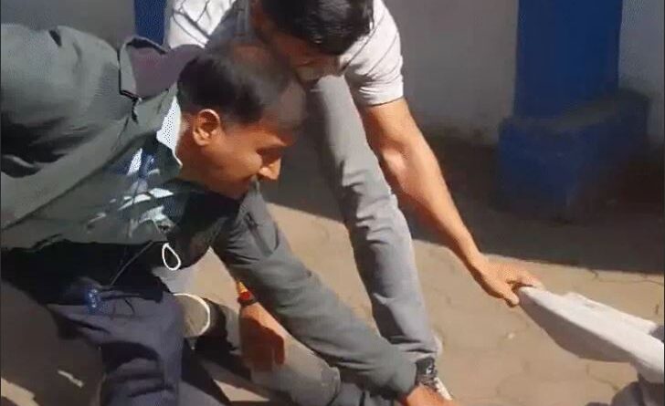 Bhopal Pharmacy Council president beats youth after holding him hostage