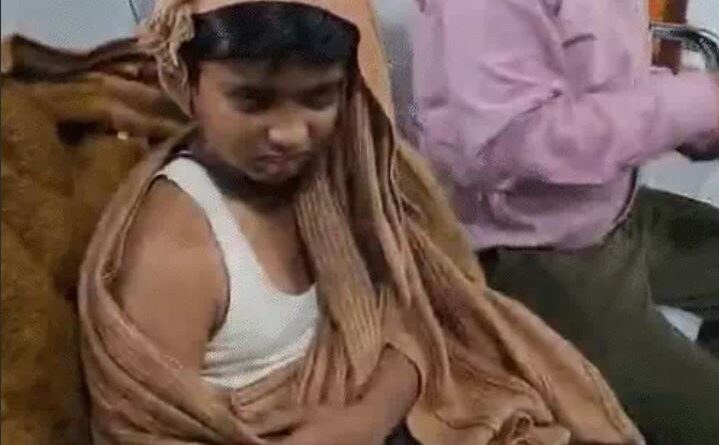 A teacher twisted a 7th-grade student's arm In Chhatarpur