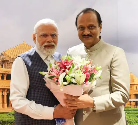 Maharashtra Deputy CM Ajit Pawar's plane crashes and killing five people