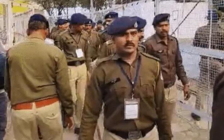 SC said – worship in Bhojshala till 12 noon then namaz will be held